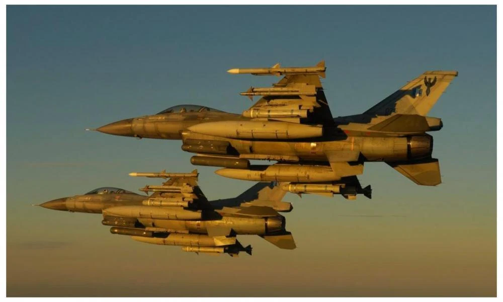 Ανίκητη πάνω από το Αιγαίο η Πολεμική Αεροπορία: Αναβαθμίζονται και τα 38 F-16 block 50